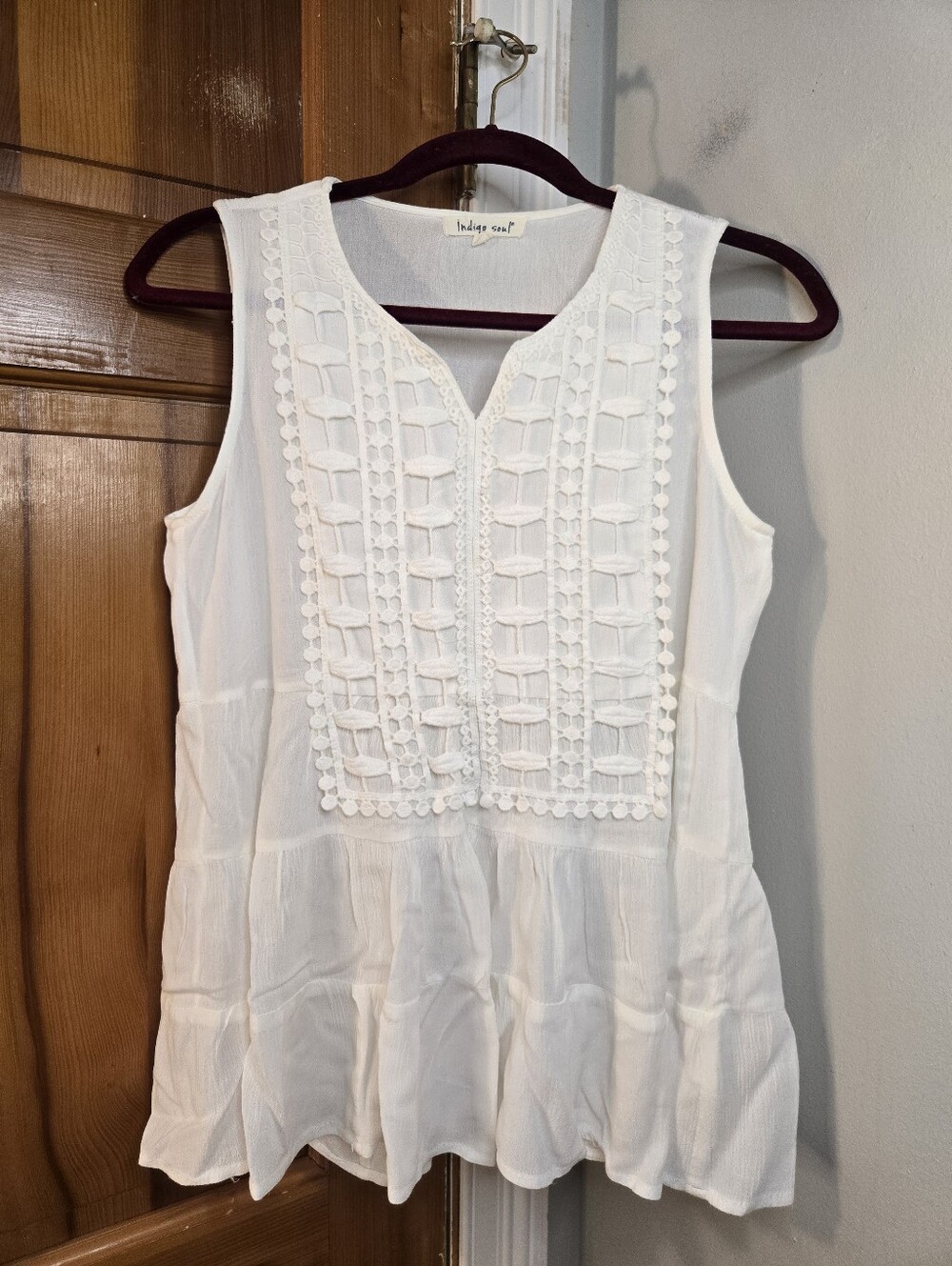 indigo soul White Sleeveless Embroidered Peplum Camisole
